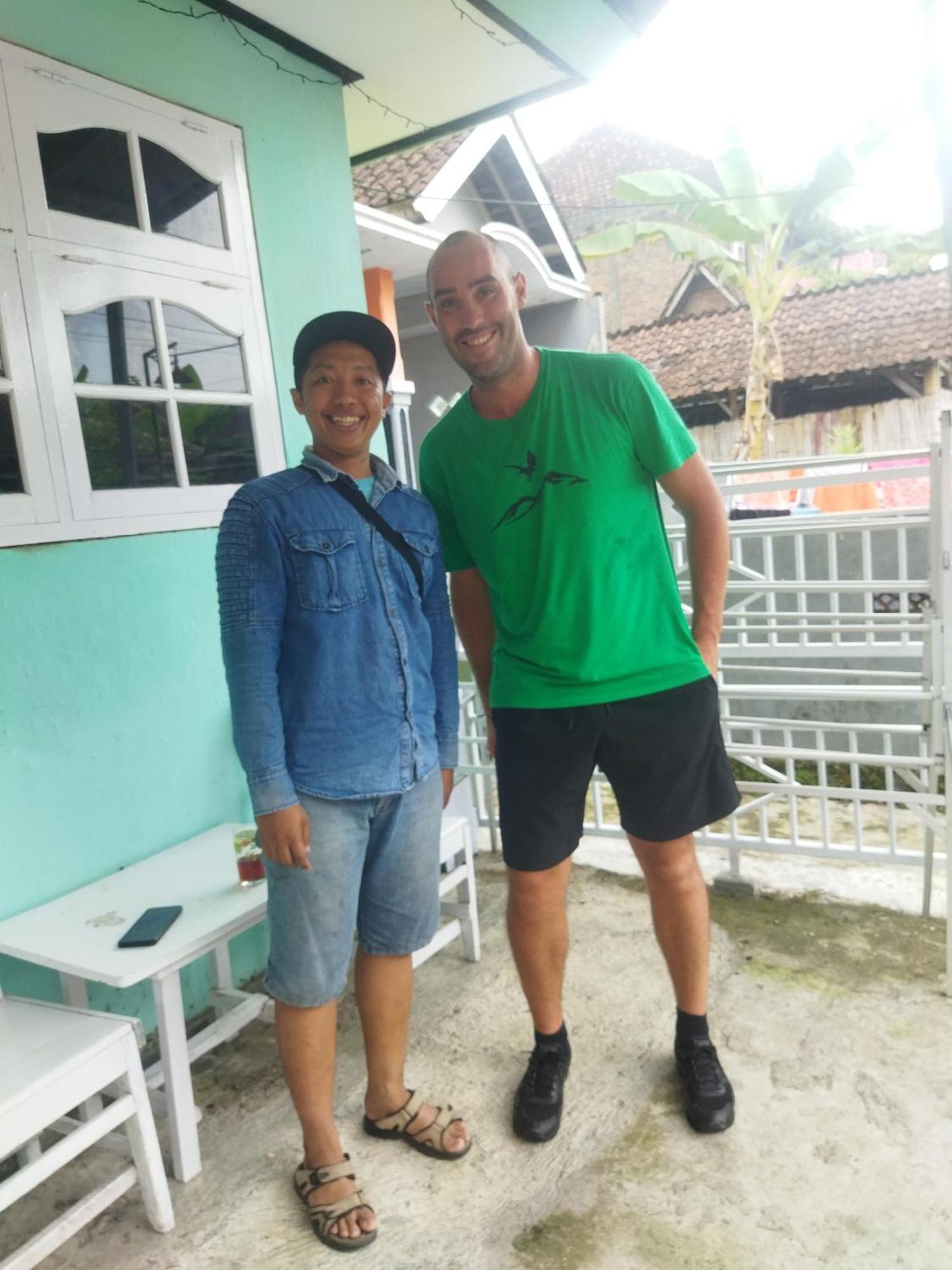 Nio Homestay And Tour Licin Extérieur photo