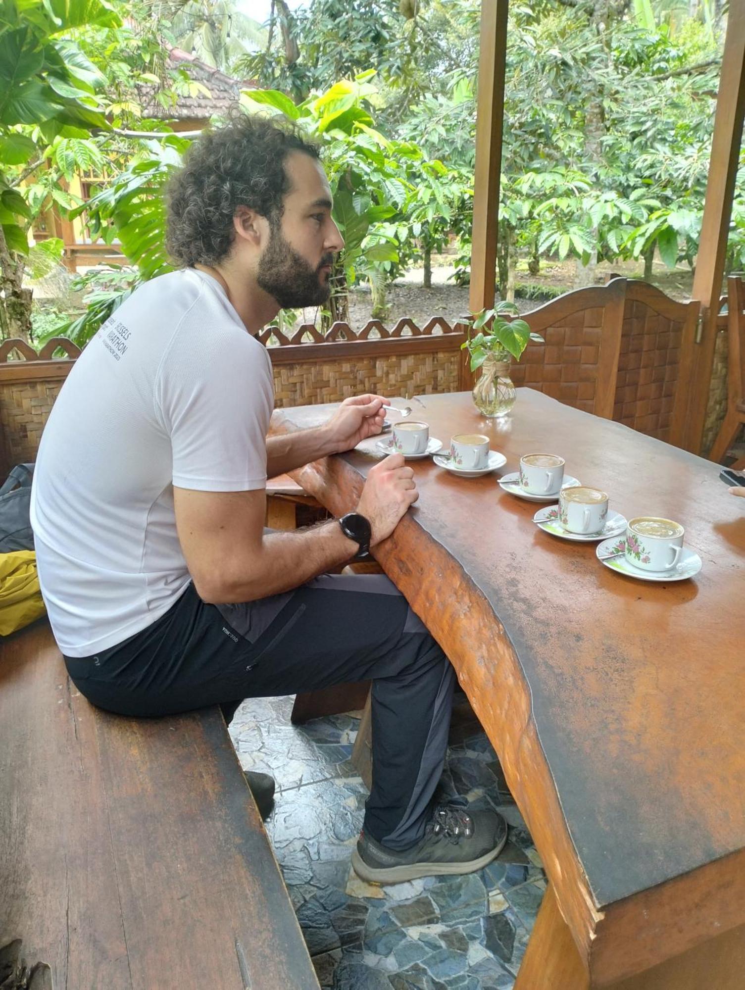 Nio Homestay And Tour Licin Extérieur photo