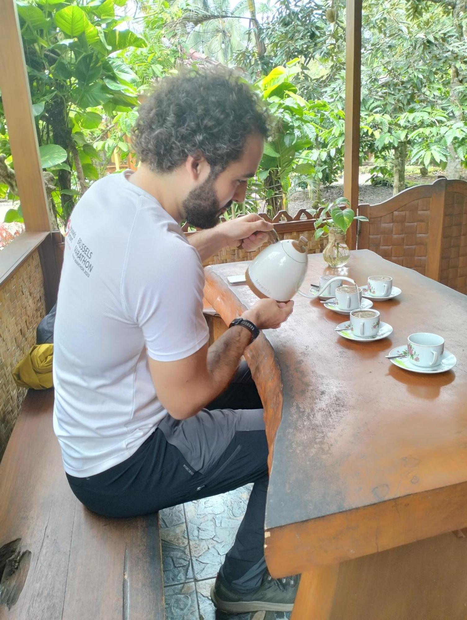 Nio Homestay And Tour Licin Extérieur photo